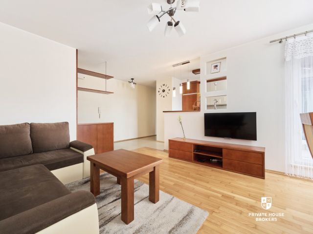 BEAUTIFUL 3 ROOM WITH GARAGE AND BALCONY - Apartment - Rent - Wrocław, Krzyki / Tarnogaj