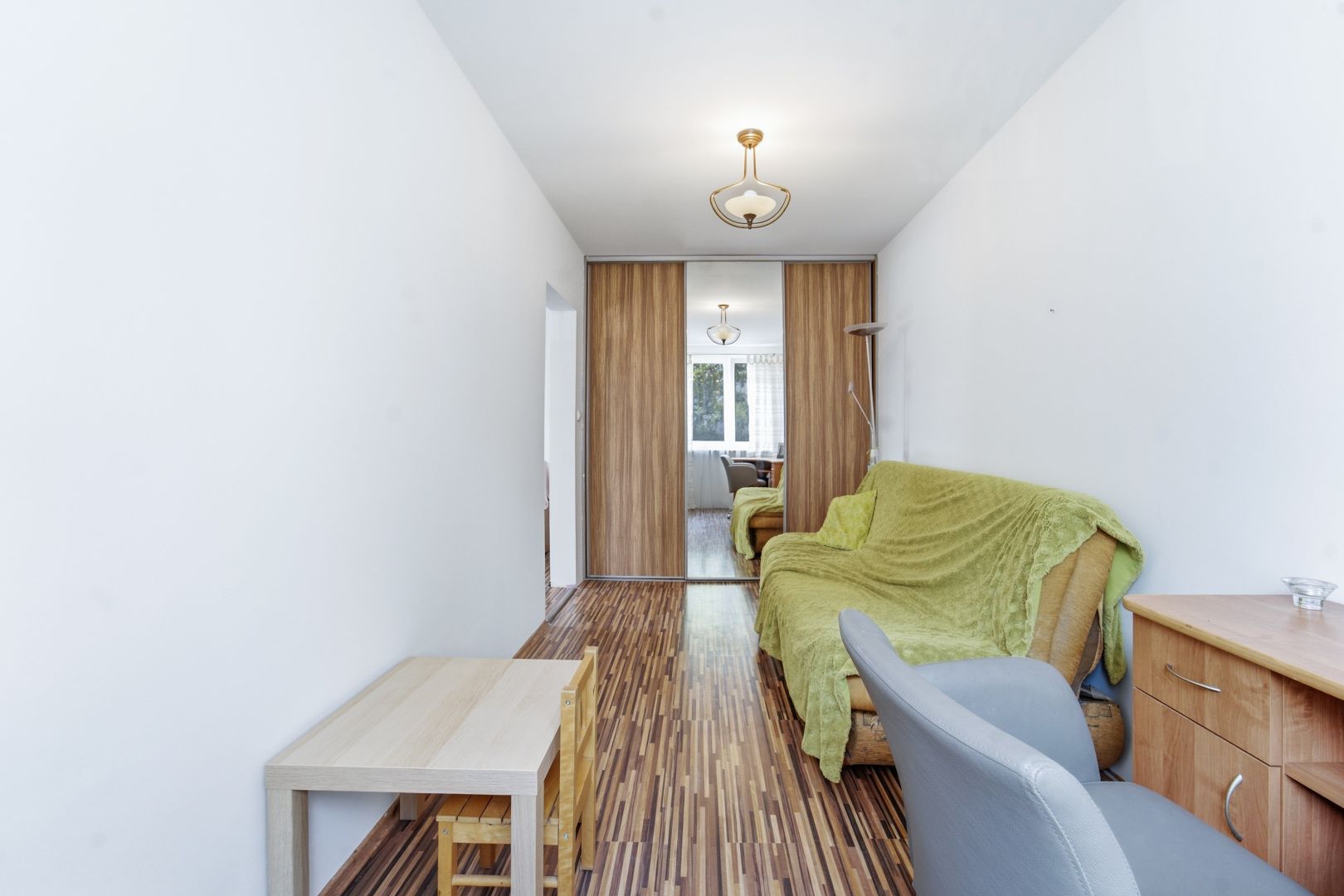 Spacious, sunny 75m² in Dąbrowa Górnicza - Квартира - Продаж - Dąbrowa Górnicza, Mydlice
