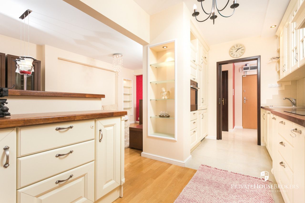 Reduta 9, 58m²: cozy 2-room apartment with a walk-in closet | Serenada - Квартира - Оренда - Kraków, Śródmieście / Prądnik Czerwony