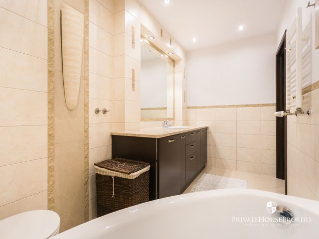 Reduta 9, 58m²: przestronne 2 pokoje z garderobą | Serenada - Mieszkanie - Wynajem - Kraków, Śródmieście / Prądnik Czerwony