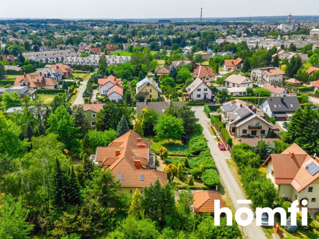 Manor-style house with a mature garden and a home office in the center of Dębica. - House - Sale - Dębicki, Dębica