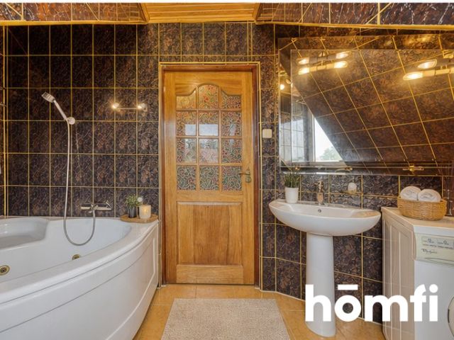 Manor-style house with a mature garden and a home office in the center of Dębica. - House - Sale - Dębicki, Dębica