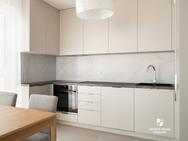 Be the 1st Tenant! Brand New 45m² Apt with AC, Balcony & Storage Unit | Tram 2 Min - Apartment - Rent - Kraków, Krowodrza / Górka Narodowa