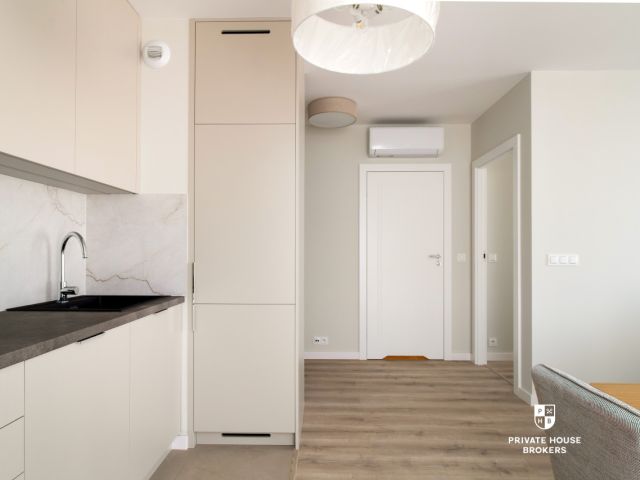 Be the 1st Tenant! Brand New 45m² Apt with AC, Balcony & Storage Unit | Tram 2 Min - Apartment - Rent - Kraków, Krowodrza / Górka Narodowa