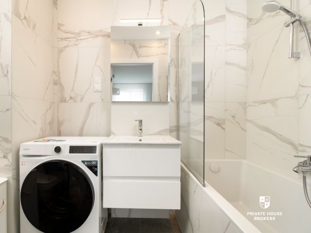 Be the 1st Tenant! Brand New 45m² Apt with AC, Balcony & Storage Unit | Tram 2 Min - Apartment - Rent - Kraków, Krowodrza / Górka Narodowa