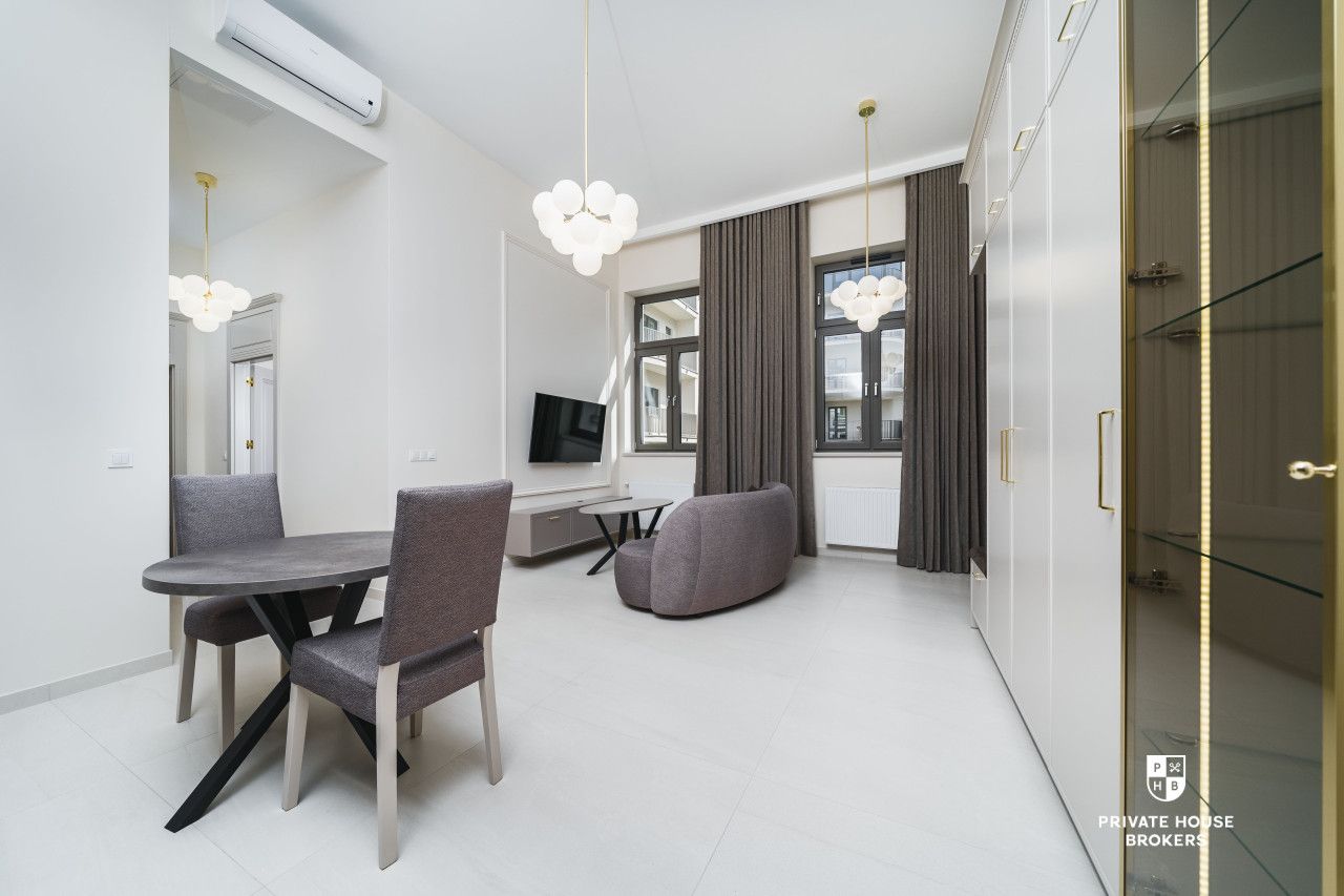 3 rooms Apartment, Old Town, Noble Residence - Apartment - Rent - Kraków, Śródmieście / Stare Miasto