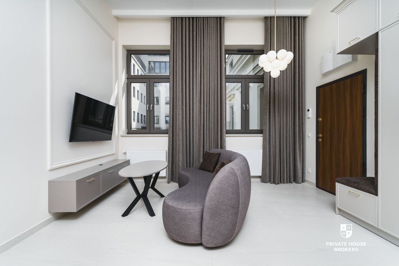 3 rooms Apartment, Old Town, Noble Residence - Apartment - Rent - Kraków, Śródmieście / Stare Miasto