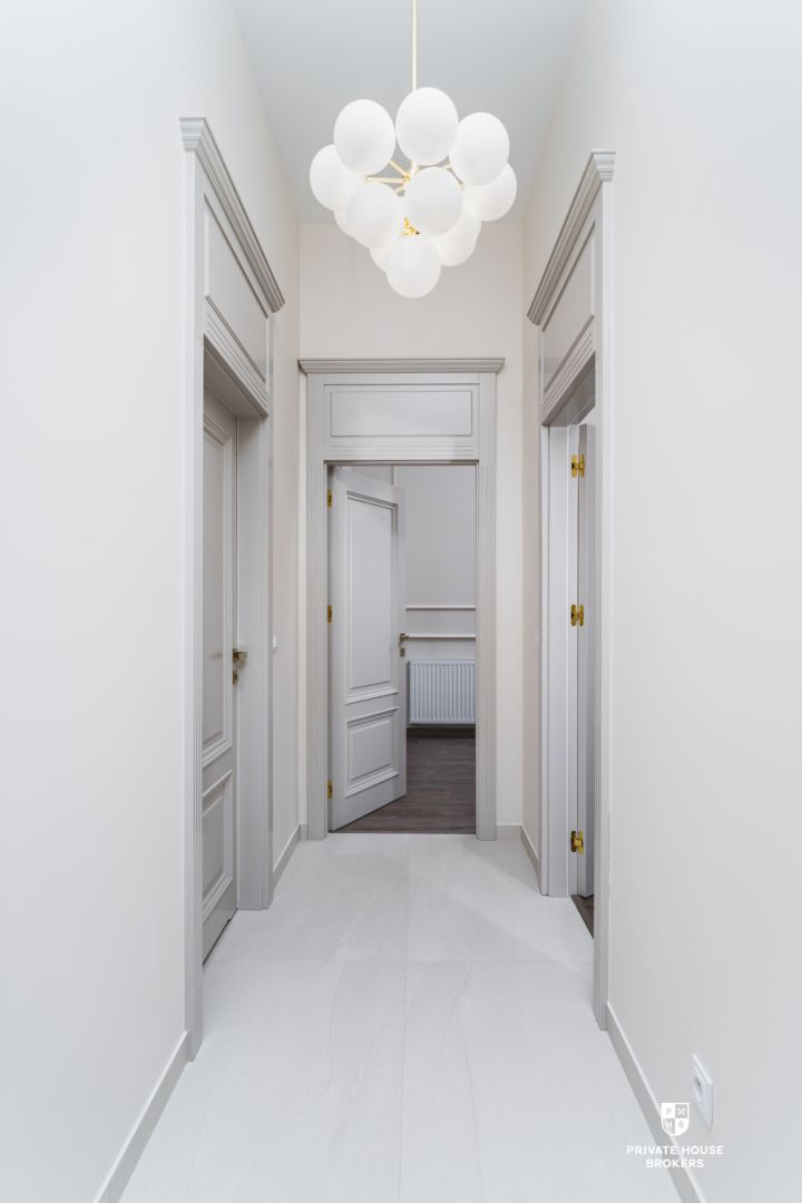 3 rooms Apartment, Old Town, Noble Residence - Apartment - Rent - Kraków, Śródmieście / Stare Miasto