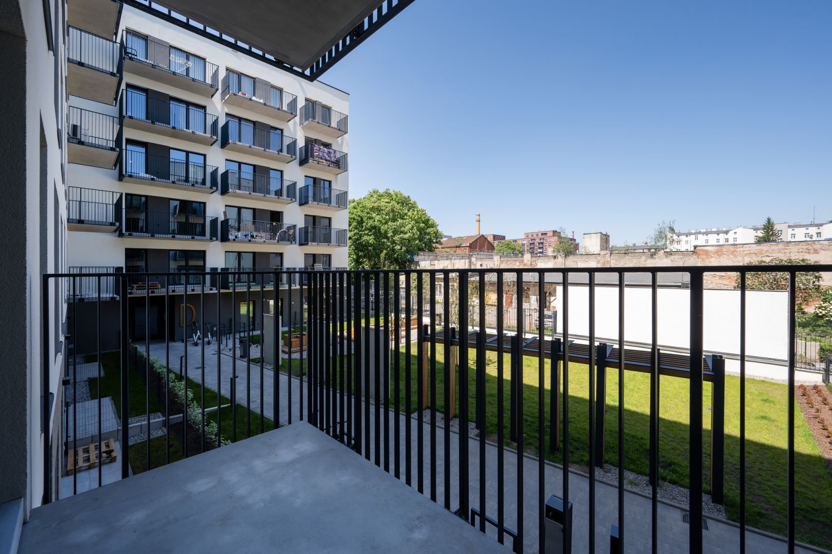SPACIOUS STUDIO WITH TERRACE NEAR THE CITY CENTER - Apartment - Rent - Łódź, Widzew
