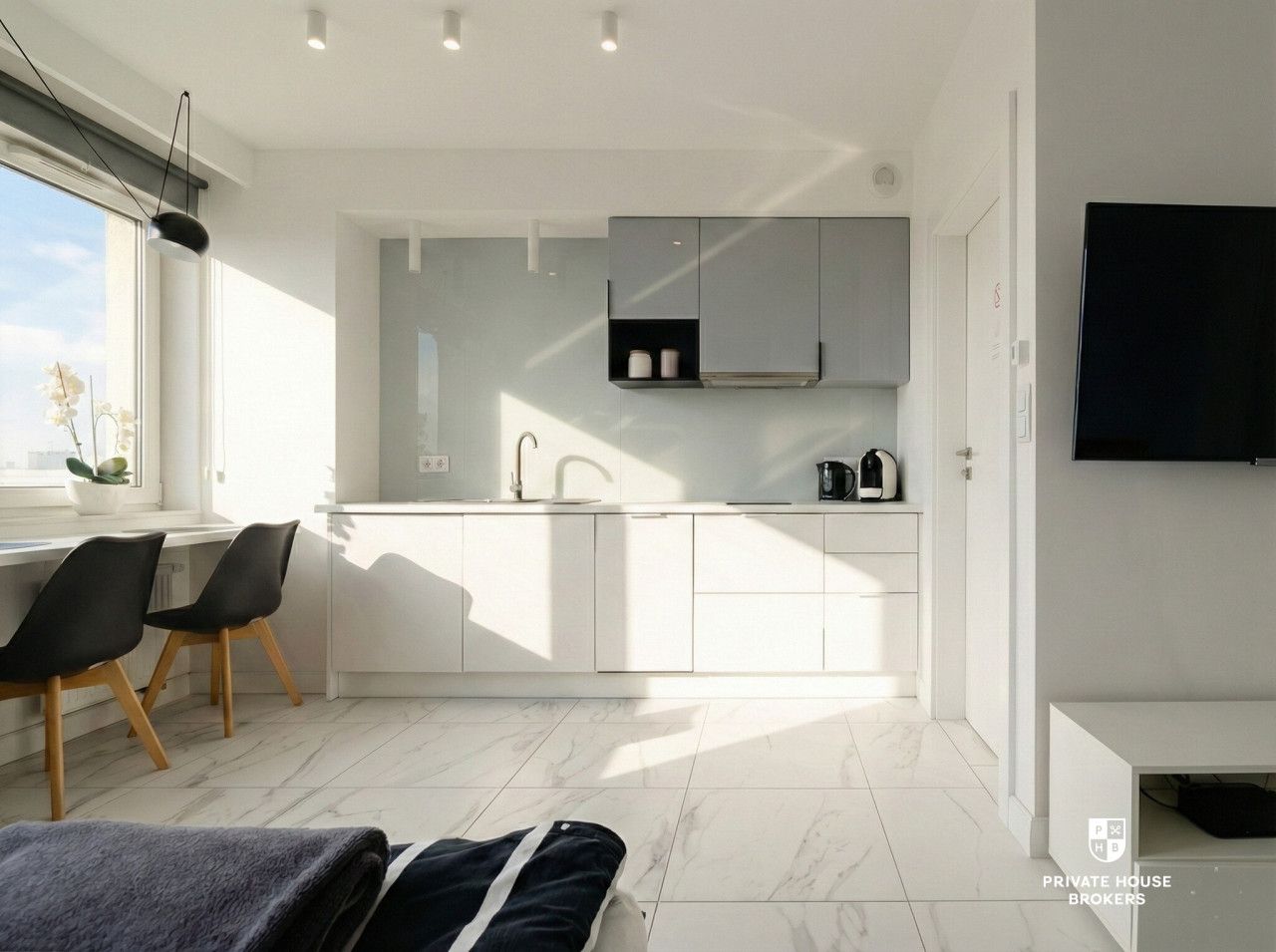 Studio z balkonem i klimatyzacją na Tarnogaju - Apartment - Rent - Wrocław, Krzyki / Tarnogaj