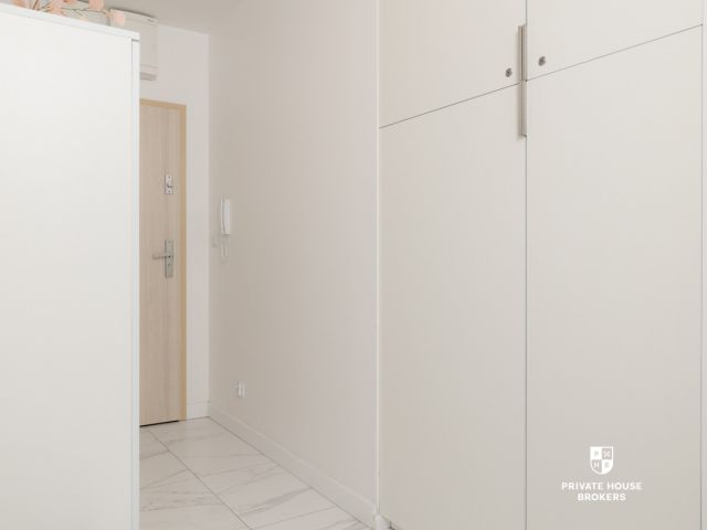 Studio z balkonem i klimatyzacją na Tarnogaju - Mieszkanie - Wynajem - Wrocław, Krzyki / Tarnogaj