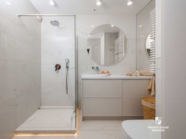 Komfortowe 2-pokoje z dużym balkonem - Apartment - Rent - Wrocław, Krzyki / Jagodno