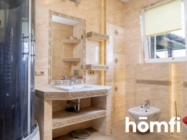 HOUSE WITH WORKSHOP AND OFFICE SPACE | 17 KM FROM KIELCE - Дім - Продаж - Kielecki, Strawczyn / Promnik