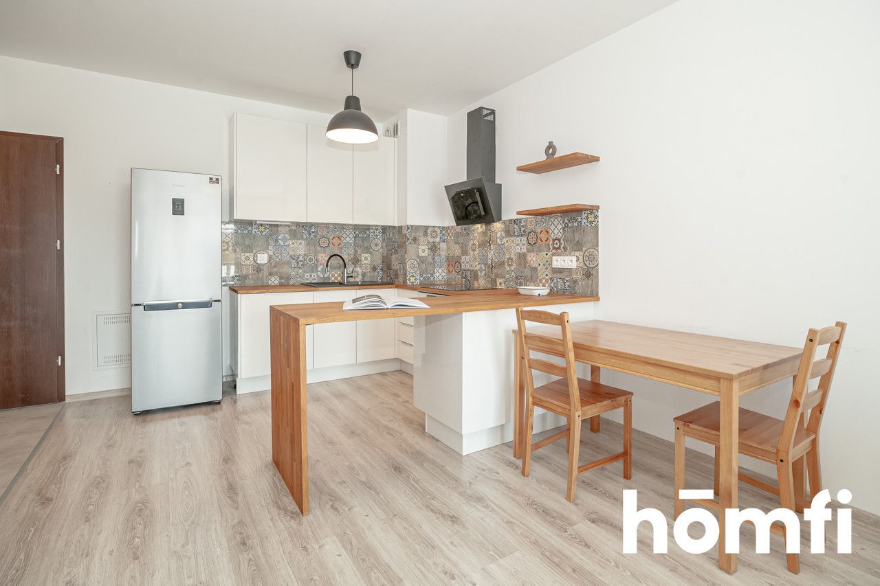 Living room with a kitchenette, air conditioning, and a bedroom – Piaseczno - Квартира - Оренда - Piaseczyński, Piaseczno