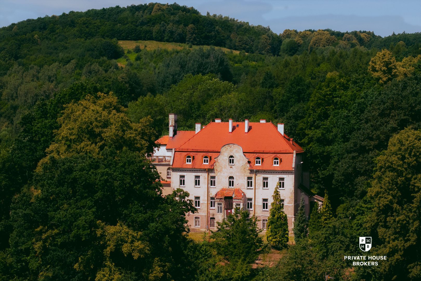 Pałac z aktualnym Pozwoleniem na Budowę / Inwestycja / Dom Opieki / Hotel SPA - Lokal użytkowy - Sprzedaż - Świdnicki, Świdnica / Bystrzyca Górna