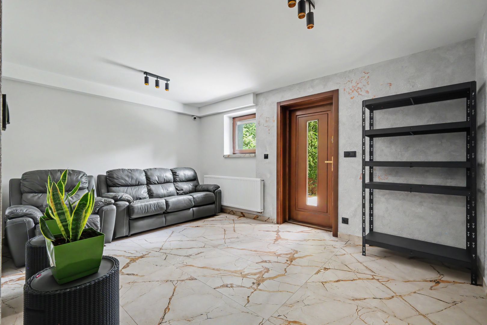 House with Guest House Potential | Holy Cross Trail - House - Sale - Kielecki, Nowa Słupia