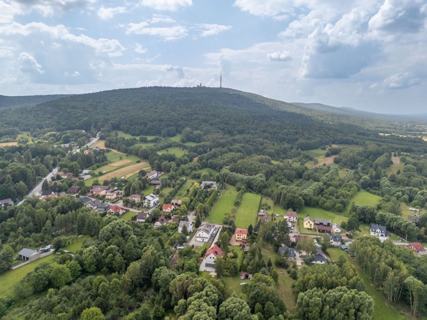 House with Guest House Potential | Holy Cross Trail - House - Sale - Kielecki, Nowa Słupia