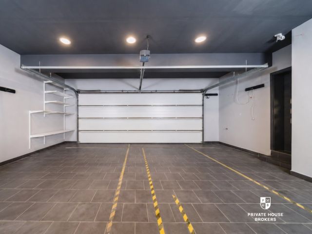 Modern 242m2 house with double garage - House - Rent - Kraków, Krowodrza / Górka Narodowa