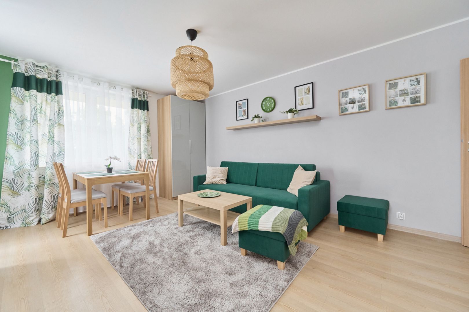 2 pokoje 52m2 + kuchnia + balkon - ul. Dyrekcyjna - Mieszkanie - Wynajem - Wrocław, Krzyki / Huby