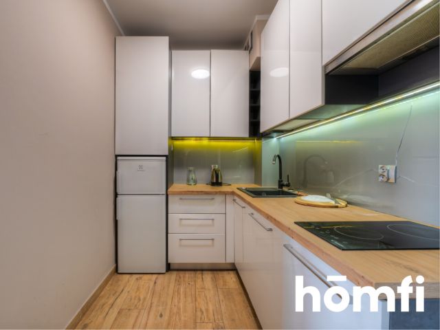 Comfortable one-room flat in a building with a gym - Квартира - Оренда - Radom, Śródmieście