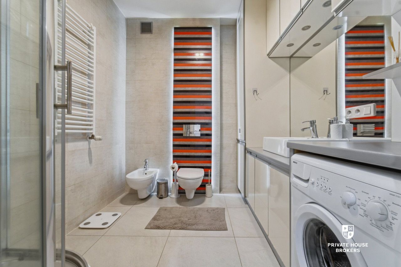 Bright 53,4m2 in a quiet place near "Aleja Brzozowa" - Apartment - Sale - Częstochowa, Parkitka