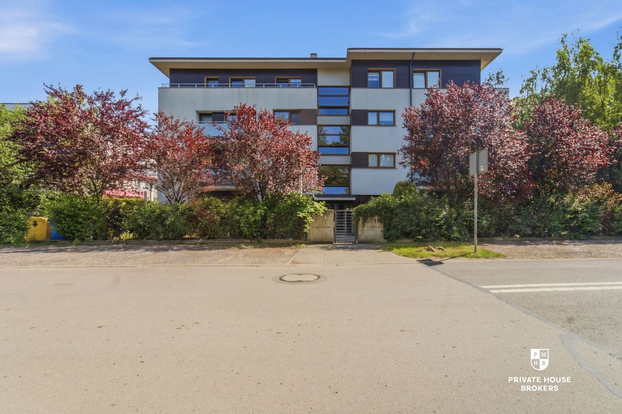 Bright 53,4m2 in a quiet place near "Aleja Brzozowa" - Apartment - Sale - Częstochowa, Parkitka