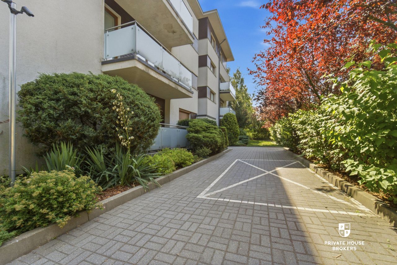 Bright 53,4m2 in a quiet place near "Aleja Brzozowa" - Apartment - Sale - Częstochowa, Parkitka