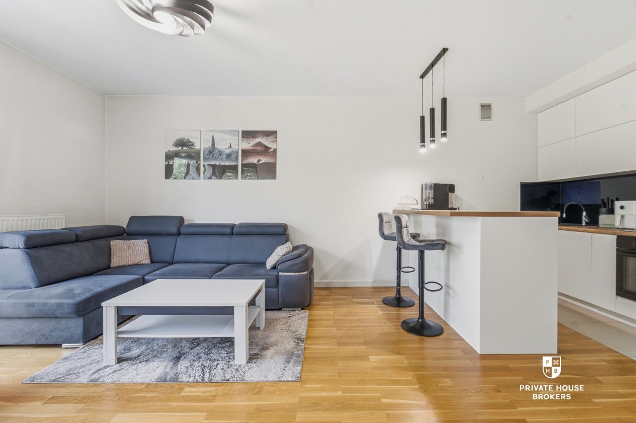Bright 53,4m2 in a quiet place near "Aleja Brzozowa" - Apartment - Sale - Częstochowa, Parkitka