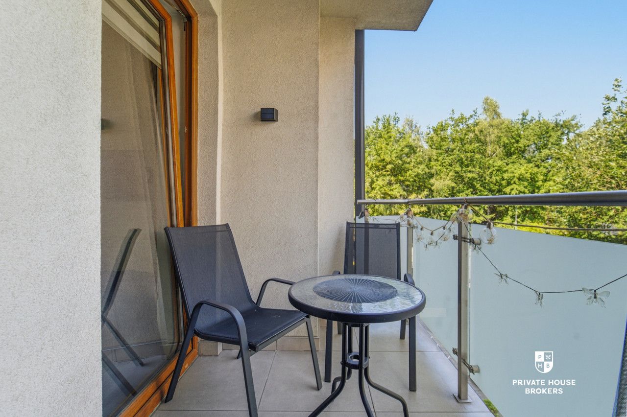 Bright 53,4m2 in a quiet place near "Aleja Brzozowa" - Apartment - Sale - Częstochowa, Parkitka