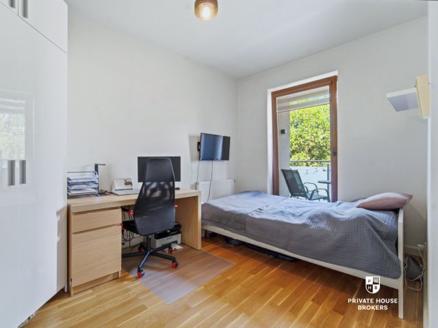 Bright 53,4m2 in a quiet place near "Aleja Brzozowa" - Apartment - Sale - Częstochowa, Parkitka