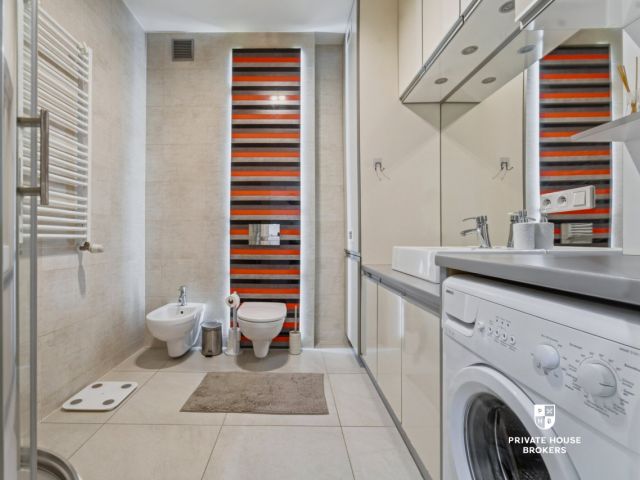Bright 53,4m2 in a quiet place near "Aleja Brzozowa" - Apartment - Sale - Częstochowa, Parkitka