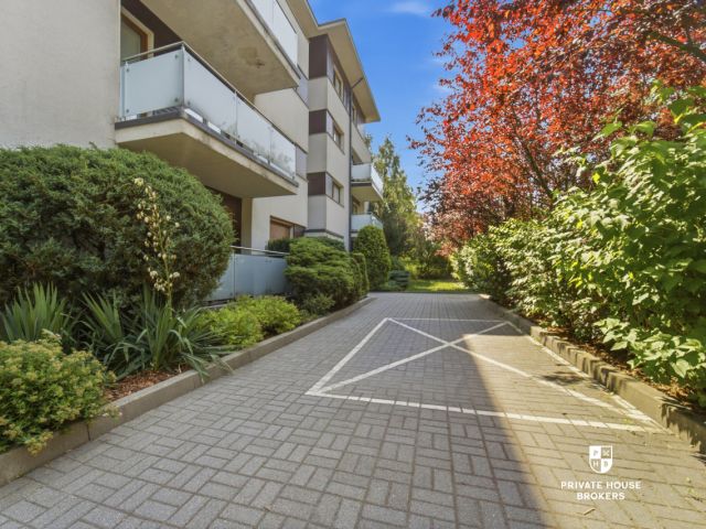 Bright 53,4m2 in a quiet place near "Aleja Brzozowa" - Apartment - Sale - Częstochowa, Parkitka