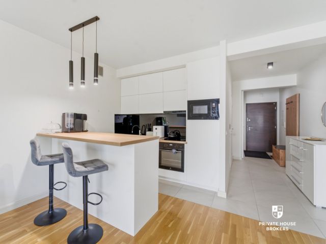 Bright 53,4m2 in a quiet place near "Aleja Brzozowa" - Apartment - Sale - Częstochowa, Parkitka