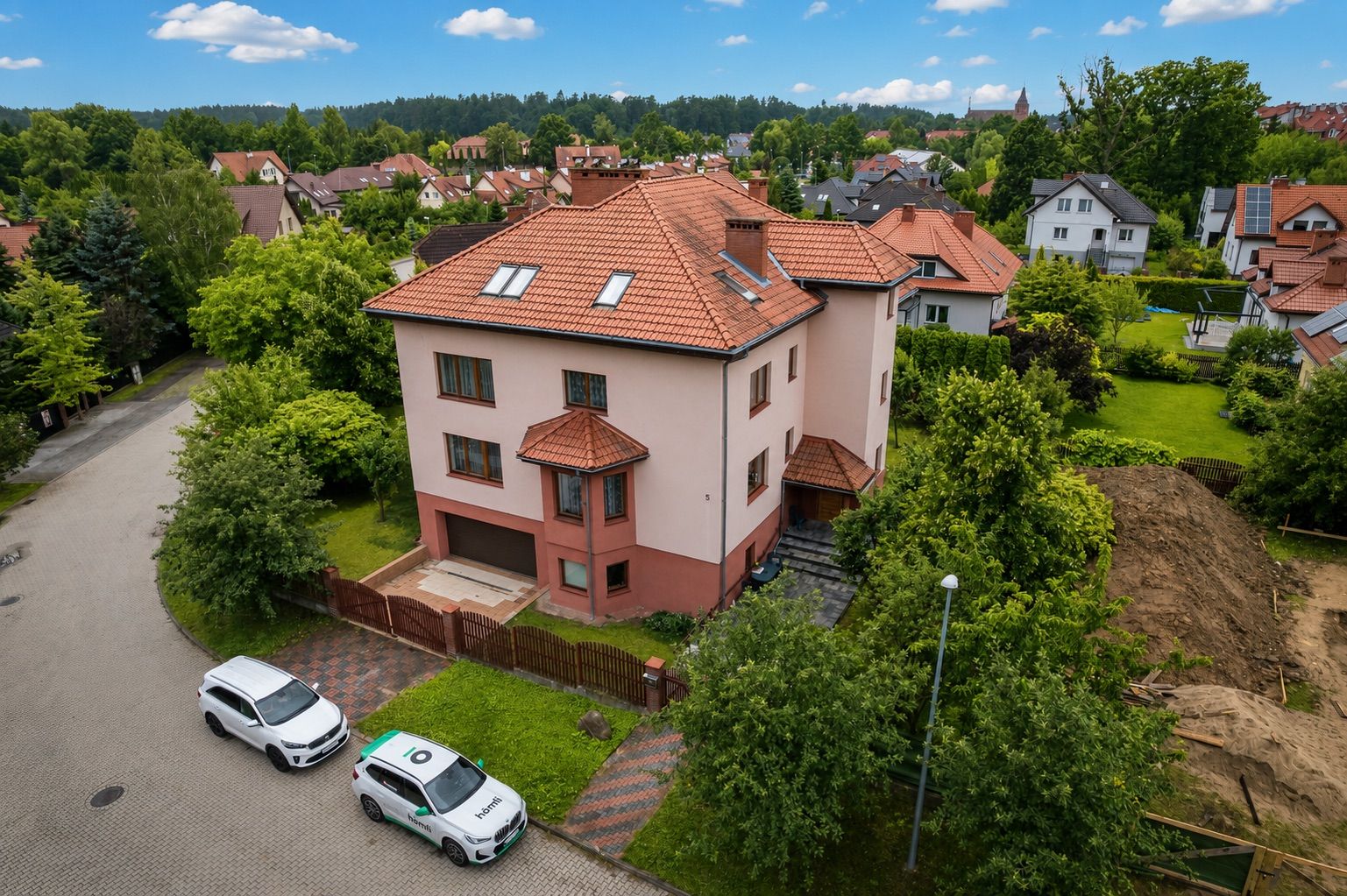 Large house with investment potential in Olsztyn - Дім - Продаж - Olsztyn, Pieczewo