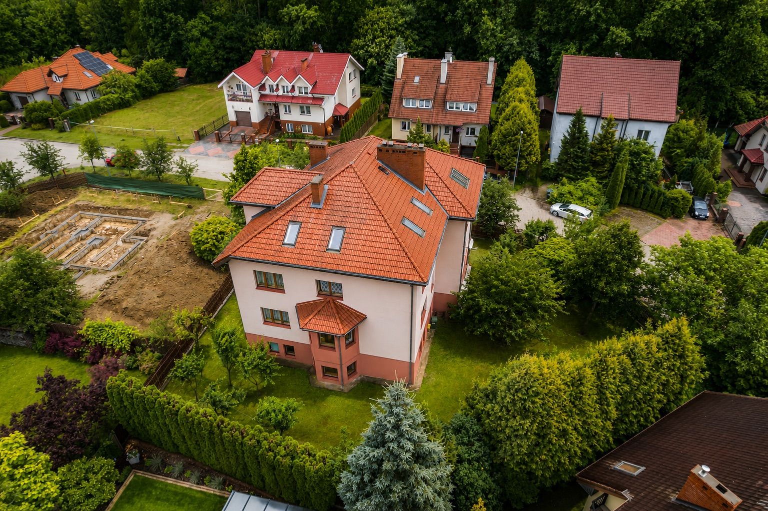 Large house with investment potential in Olsztyn - Дім - Продаж - Olsztyn, Pieczewo