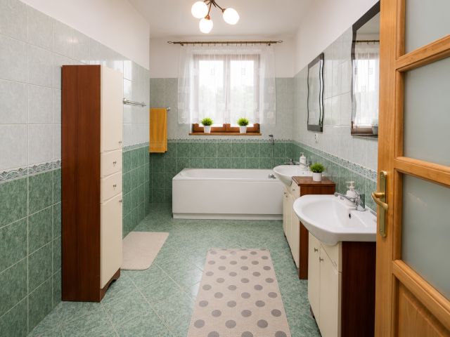 Large house with investment potential in Olsztyn - Дім - Продаж - Olsztyn, Pieczewo