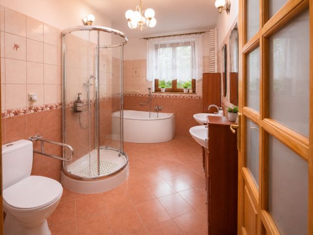 Large house with investment potential in Olsztyn - Дім - Продаж - Olsztyn, Pieczewo