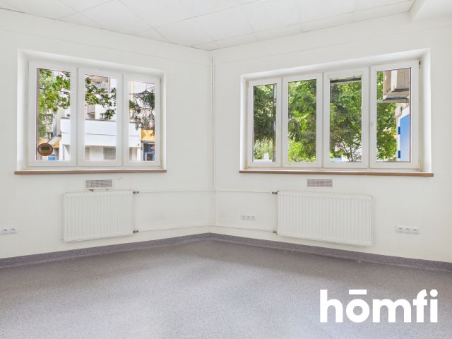 A spacious commercial space for rent Dziadoszańska street 2600 PLN - Commercial premises - Rent - Wrocław, Fabryczna / Kozanów