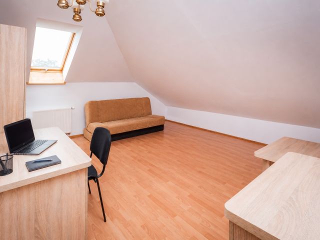 Lokal 152 m2 na biuro lub mieszkanie Olsztyn - Mieszkanie - Wynajem - Olsztyn, Pieczewo