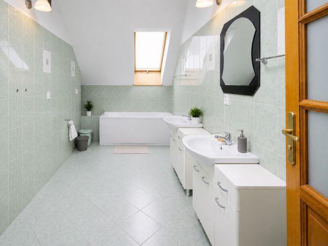 Lokal 152 m2 na biuro lub mieszkanie Olsztyn - Mieszkanie - Wynajem - Olsztyn, Pieczewo