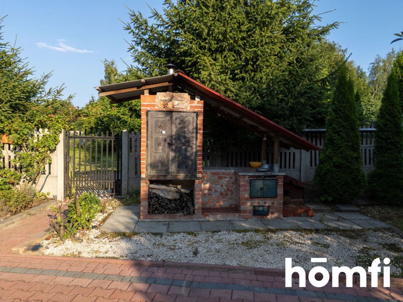 Dom z prywatnym siedliskiem | 6005 m² - Dom - Sprzedaż - Kielecki, Chmielnik / Śladków Duży