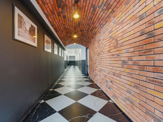 Lokal usługowy, adaptacja na koszt właściciela! - Lokal użytkowy - Wynajem - Dąbrowa Górnicza, Korzeniec