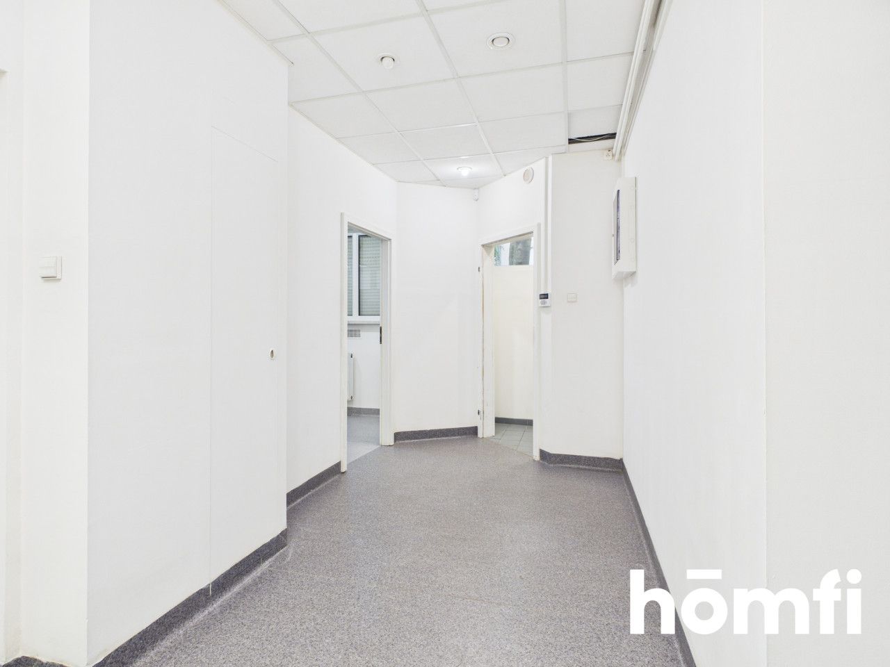 A spacious commercial space for sell Dziadoszańska street - Комерційне приміщення - Продаж - Wrocław, Fabryczna / Kozanów