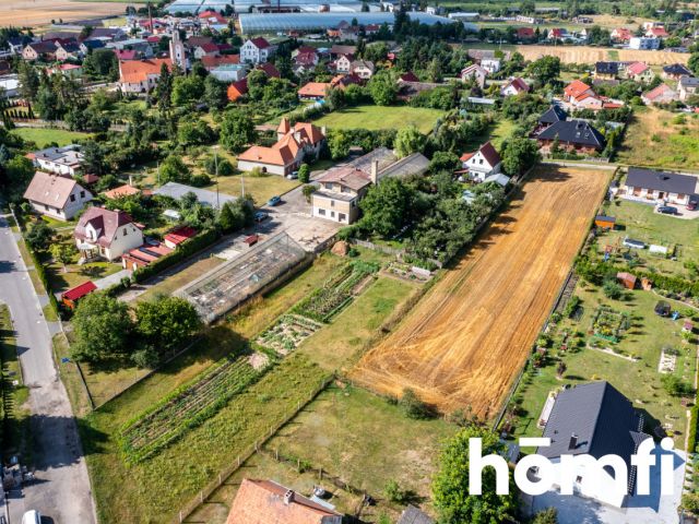 Nieruchomość z potencjałem - dom i 4 szklarnie - Dom - Sprzedaż - Nyski, Skoroszyce / Chróścina