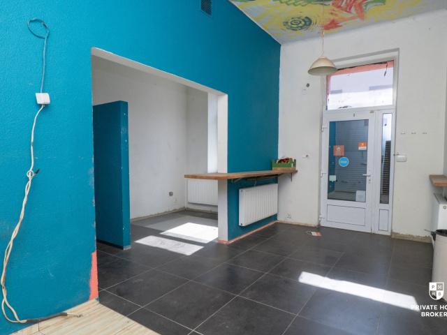 Commercial space for rent Długosza street 69 sqm - Комерційне приміщення - Оренда - Kraków, Podgórze