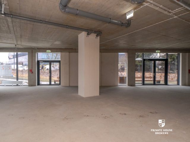 Commercial space Rydlówka strepet 511 sqm - Commercial premises - Rent - Kraków, Podgórze