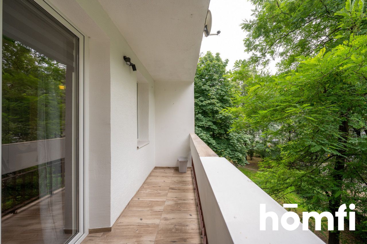 Bright 3-Bedroom Apartment After Renovation | Balcony | Green Surroundings | Move-in Ready - Apartment - Sale - Kraków, Podgórze / Bieżanów-Prokocim