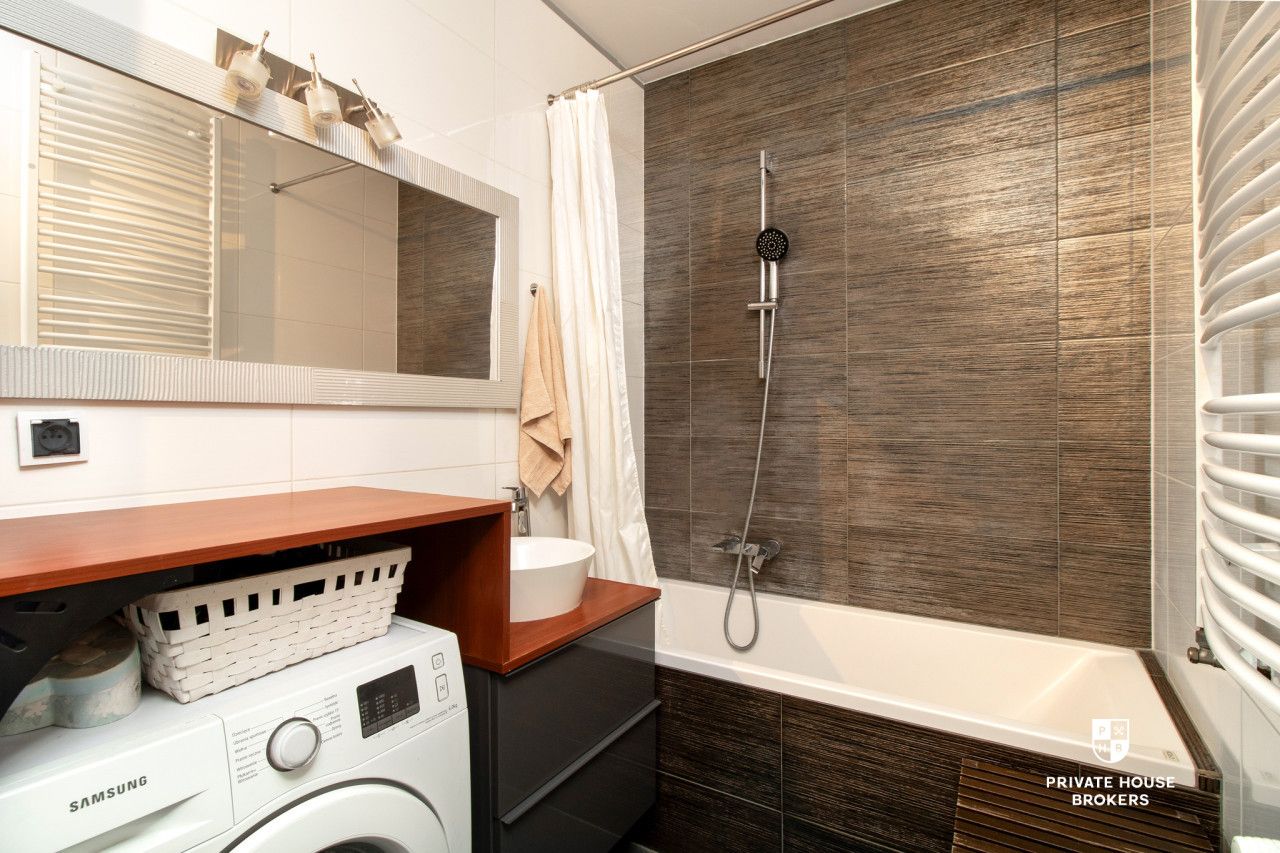 Cozy one-bedroom apartment in a modern development | Balcony | Podgórze | Wielicka Street - Apartment - Sale - Kraków, Podgórze