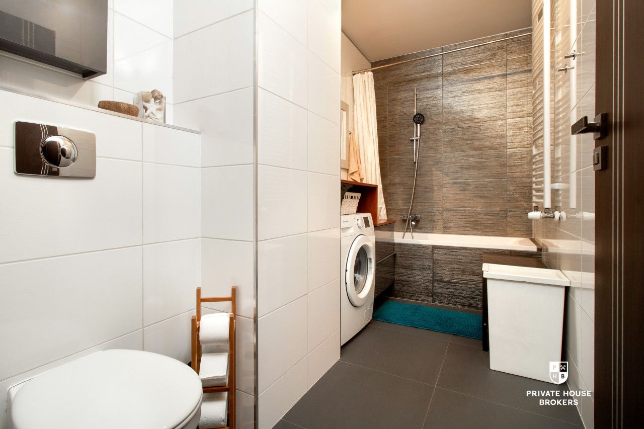 Cozy one-bedroom apartment in a modern development | Balcony | Podgórze | Wielicka Street - Apartment - Sale - Kraków, Podgórze