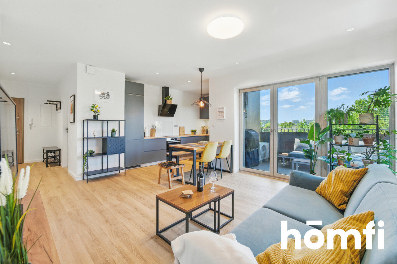 A comfortable apartment with a balcony in a modern development - Apartment - Sale - Katowice, Koszutka